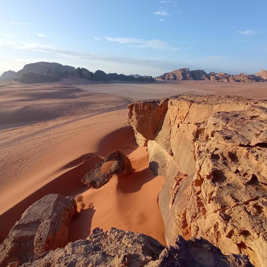Star Rum Wadi Rum Buitenkant foto