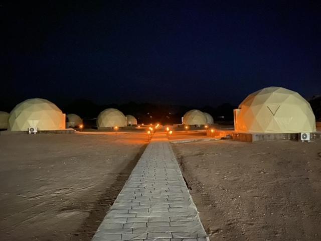 Star Rum Wadi Rum Buitenkant foto