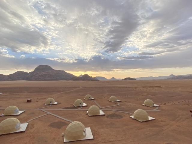 Star Rum Wadi Rum Buitenkant foto